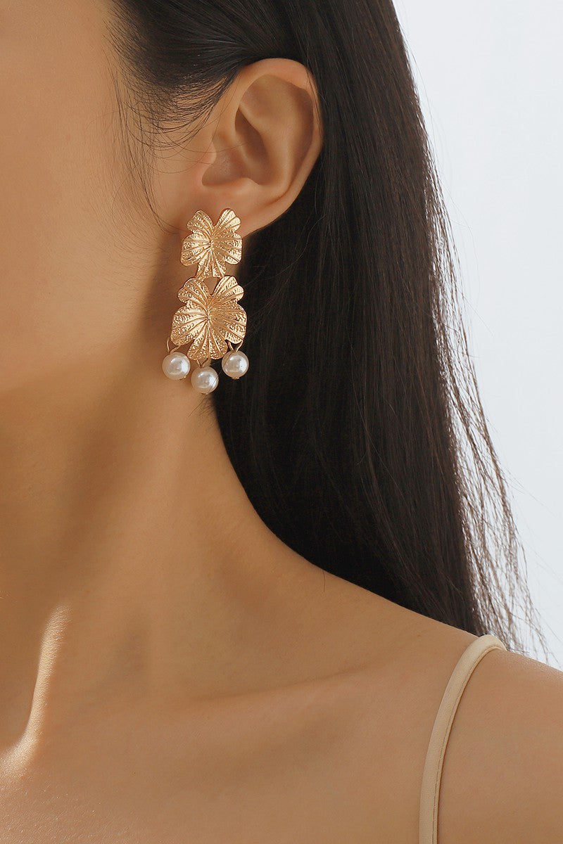 Pearl Drops Earrings