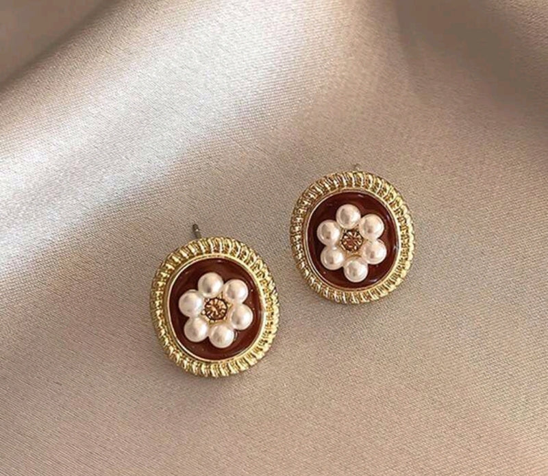 Flower Pearl Earrings